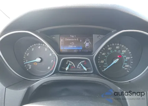 2013 Ford Focus Se z USA, uszkodzony, nr VIN 1FADP3K22DL210008